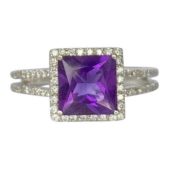 Vintage Amethyst and Diamond 18 Carat White Gold Cluster Ring